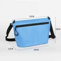 IMG_3839.JPG - กระเป๋าสะพายกันน้ำ PVC รุ่น BA003 | https://begroove.co.th