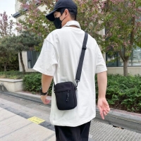 7.jpg - กระเป๋าคาดอก รุ่น BA004 | https://begroove.co.th